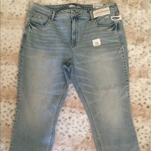 Power Straight Jeans
